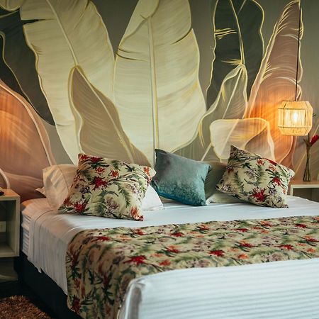 Hotel Terra Tacuara El Caimo エクステリア 写真